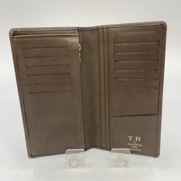 Auth Louis Vuitton Taiga Brown Portefeuille Brother  M61697 EUC DC IN PHOTO - Picture 8 of 16